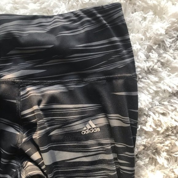 Adidas cropped tights for yoga, gym, bike, running - Picture 6 of 7